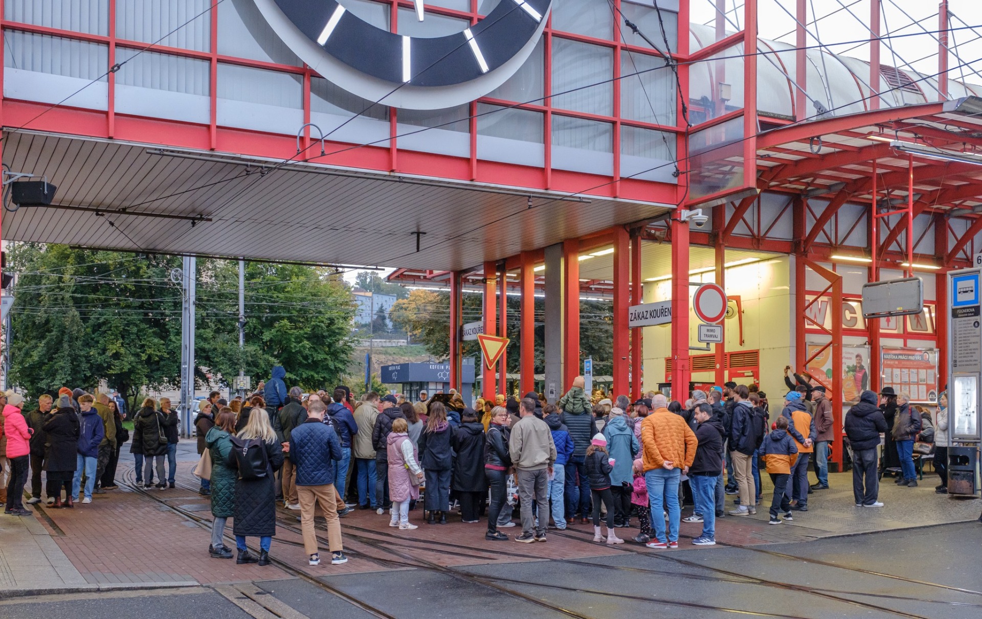 Photography 4 of project Public Concert at Bus Station in Liberec